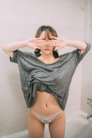 国产亚洲欧美久久久久_蓝光日韩电影在线