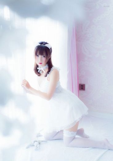 快穿之绝美白莲在线教学_720手机免费观看完整