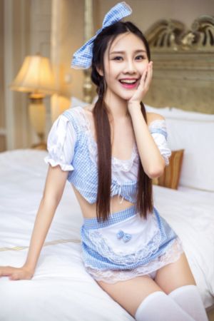 亚洲精品无码中字制服自拍_超清完整视频观看
