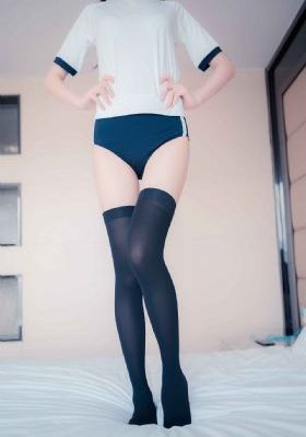 公与妇乱理三级_高清免费观看