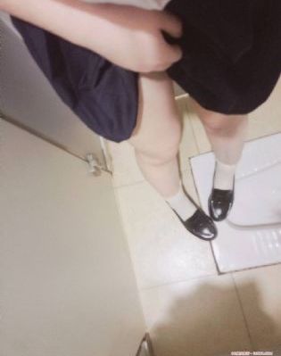 国产成人免费观看视频_BD英语全集免费观看