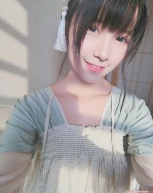 思思99re6国产精品视频_720在线视频观看