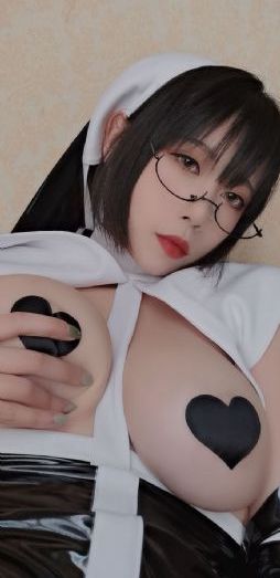 一个人免费观看www高清_BD英语完整版观看