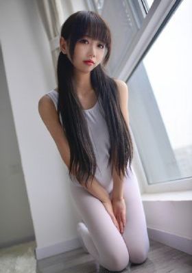 av在线亚洲丝_1080全集免费播放