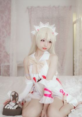中文字幕人成乱码熟女香港_免费高清日本成人在线